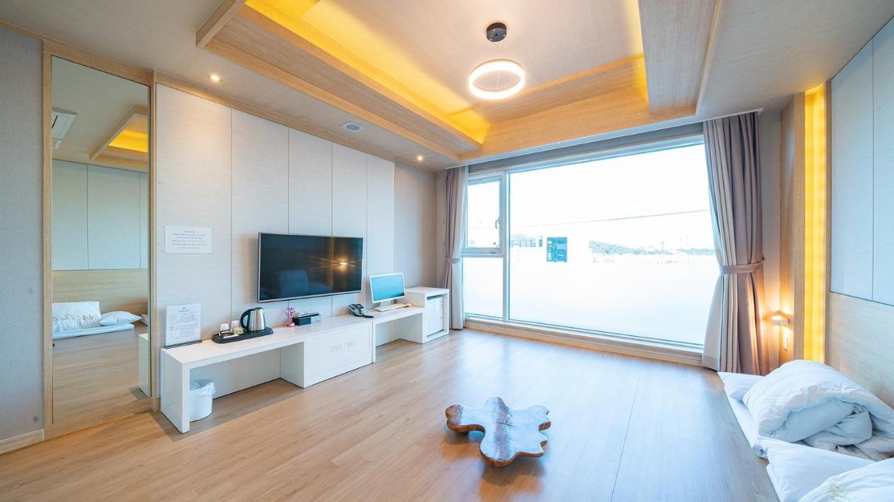 Hotel The One Yeosu Zewnętrze zdjęcie